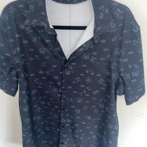 Lululemon short sleeve button down